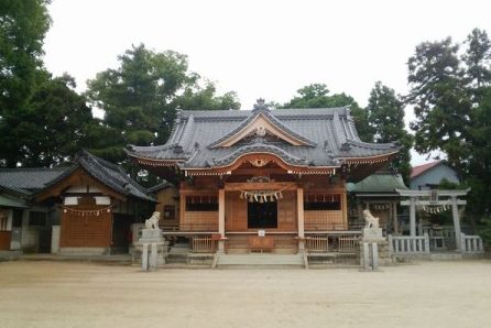 八劔神社（やつるぎ）